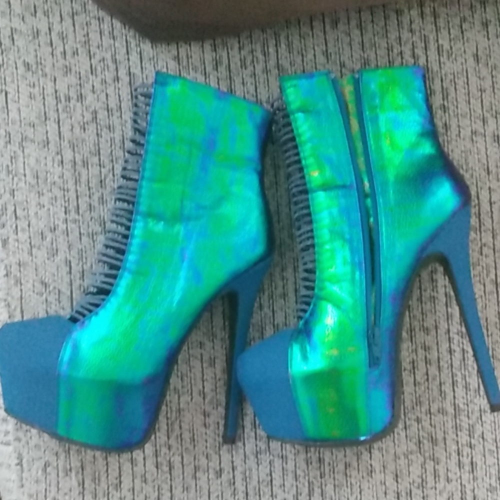 3/4 cut Metallic Boot Heels